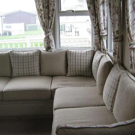 Lovely 6 Berth Caravan With Decking At Carlton Meres In Suffolk Ref 60058M Saxmundham Exterior foto